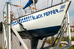 Peterson 33 : Antifoul and Hull Polish